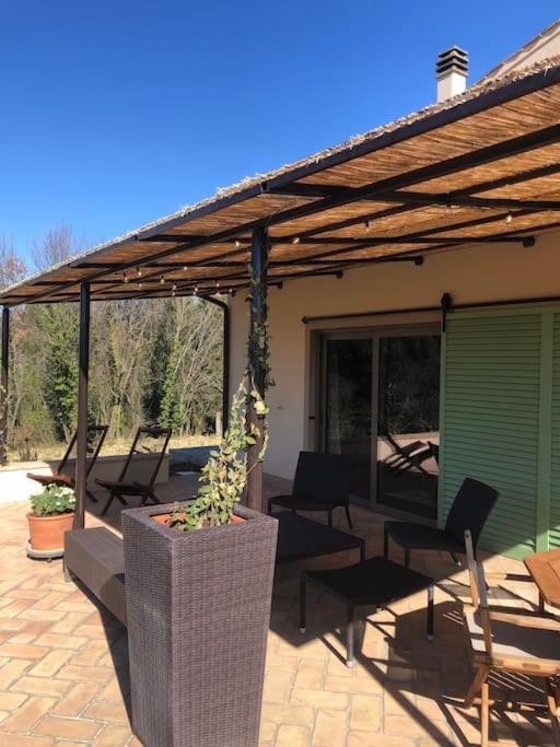 Bed and Breakfast Casa Loumavi Selvatelle Esterno foto